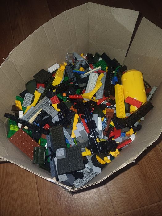 Коробка лего lego