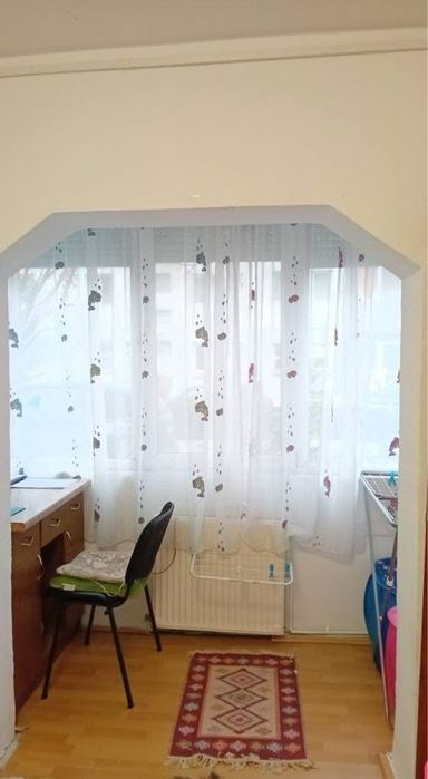 Vand apartament conplect mobilat