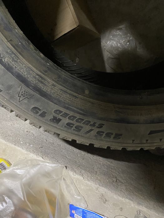 Зимние шины хорошем состояние