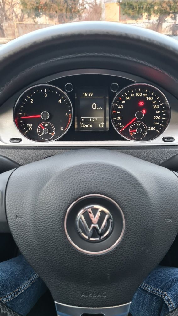 Vw Passat 2.0TDI 140CP/4MOTION/Bi-xenon/Dynaudio