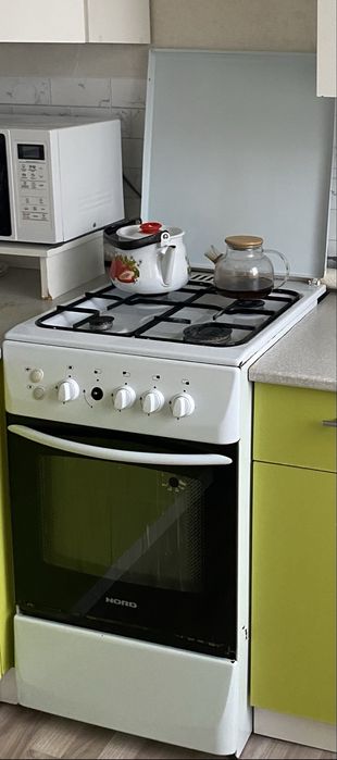 Газовая плита с электроподжигом