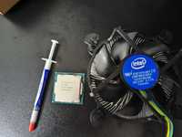 Intel i3 9100F + cooler stock + pasta