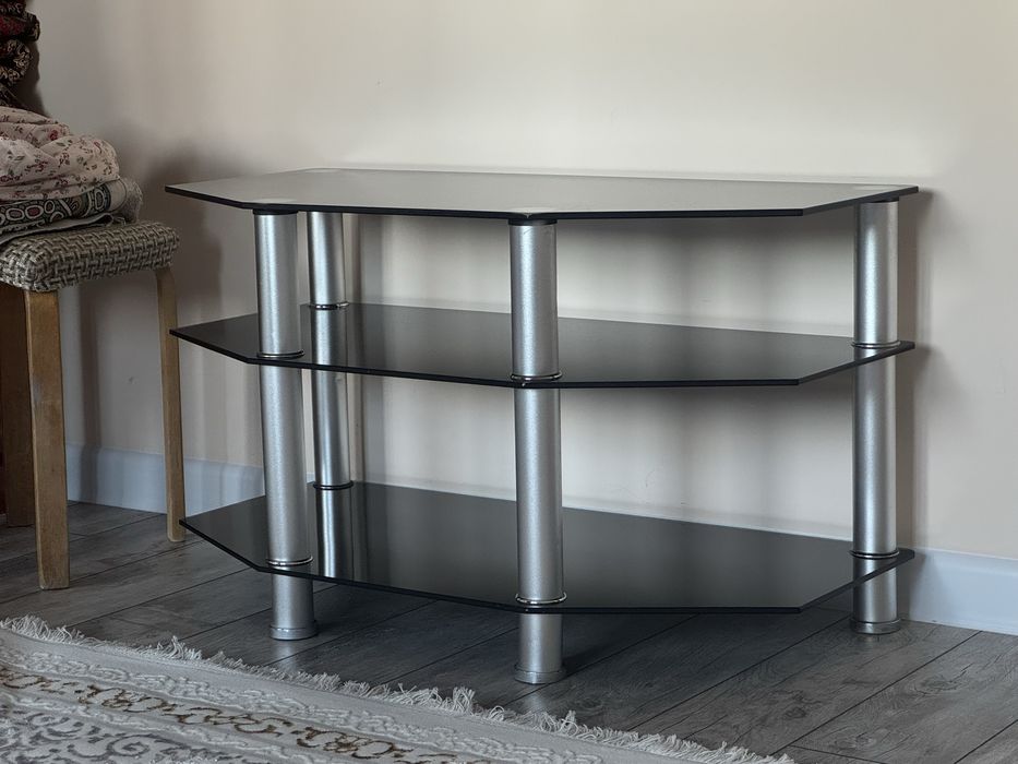 Тумба под телевизор