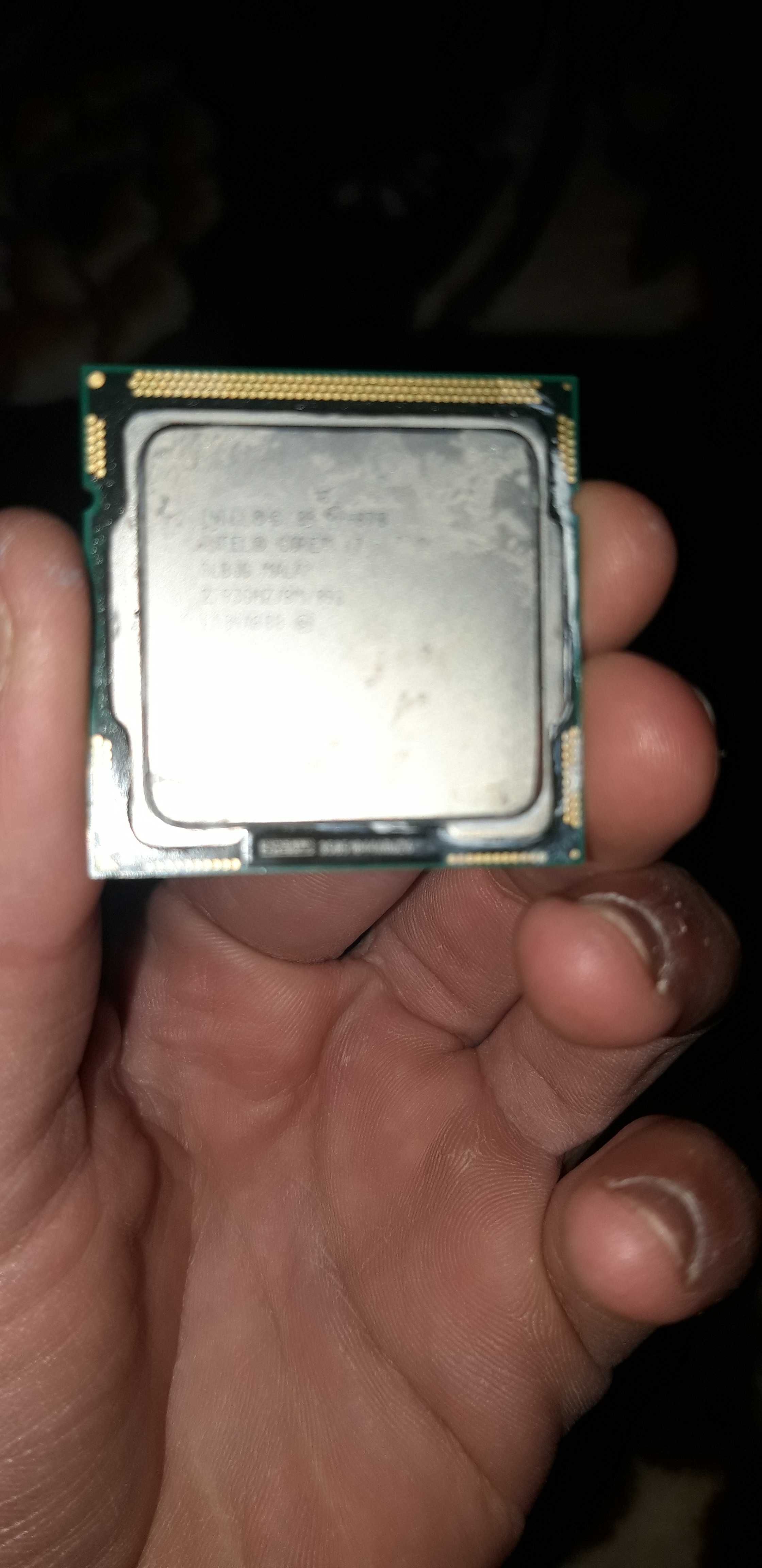 Vand procesor i7 socket 1156