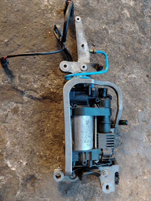 Компресор пневматично окачване за Porshe Macan