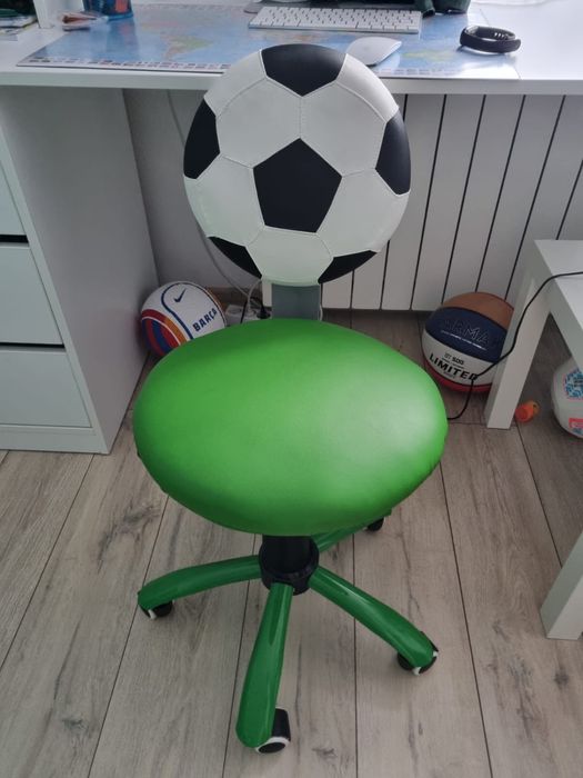Scaun birou pentru copii!