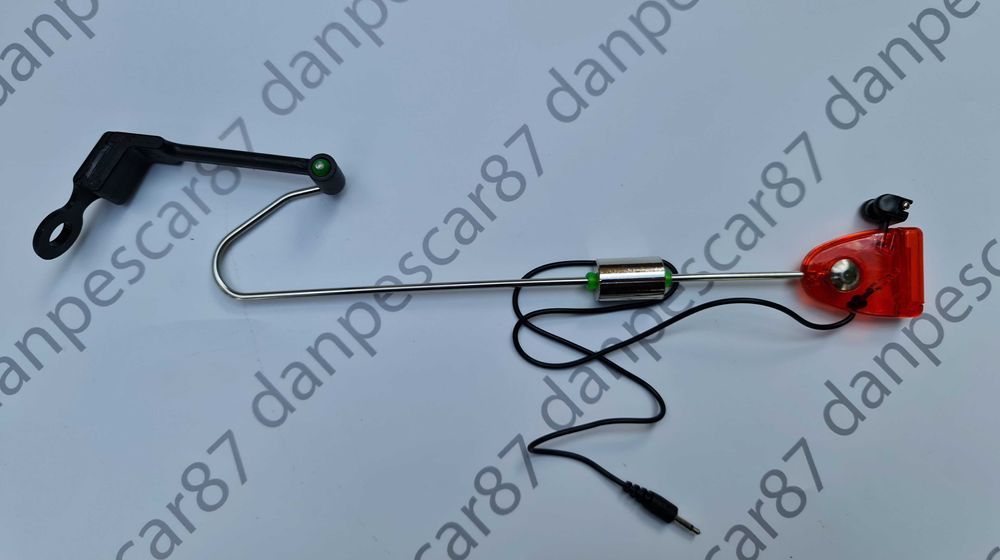 SET 4 Avertizori FL JY75 CU 4 Swingeer MKM2 cu iluminare si 8 Tije