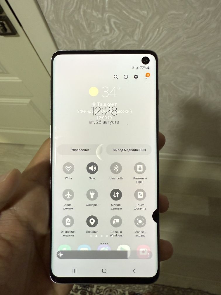 Samsung s10 sotiladi