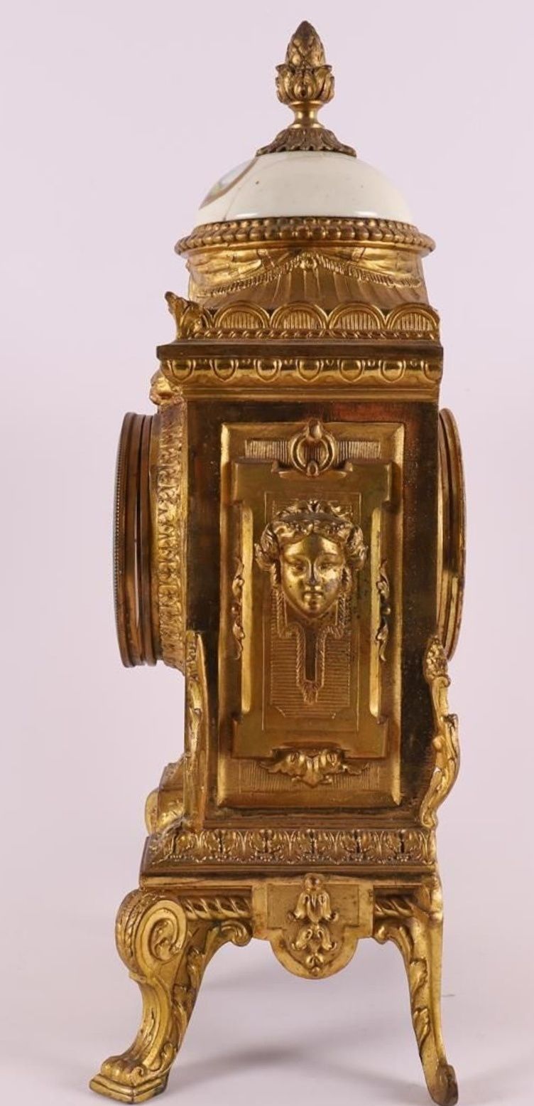 Антикварные позолоченные часы 1889г