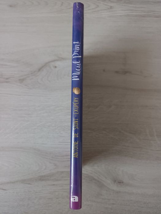 Vând carte Micul Prinț