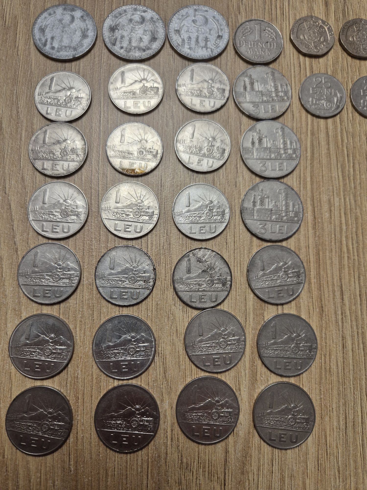 Monede vechi 1 leu 3 lei 5 lei 25 bani etc.