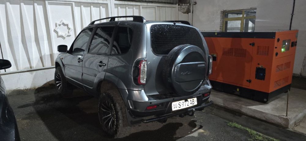 niva chevrolet srochno