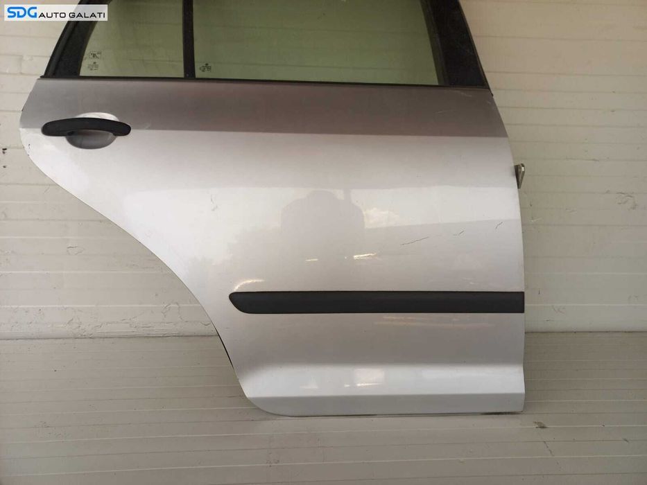 Usa Usi Portiera Portiere Dreapta Spate Dezechipata Volkswagen Golf 5 Plus 2004 - 2008 Culoare LA7W [L1466]