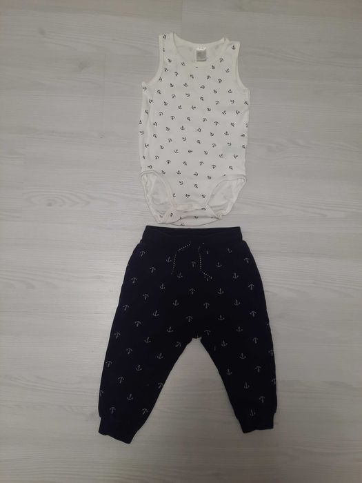 Body + pantalon, ambele bumbac organic, marca H&M, marimea 86 cm