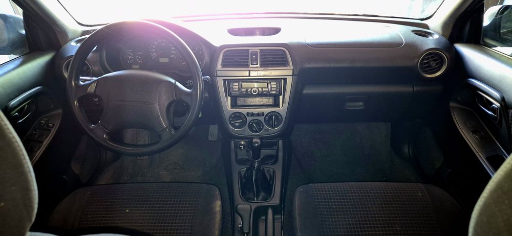 Subaru Impreza 1.6i 4WD • 2004