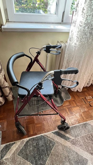 Mergator din aluminiu