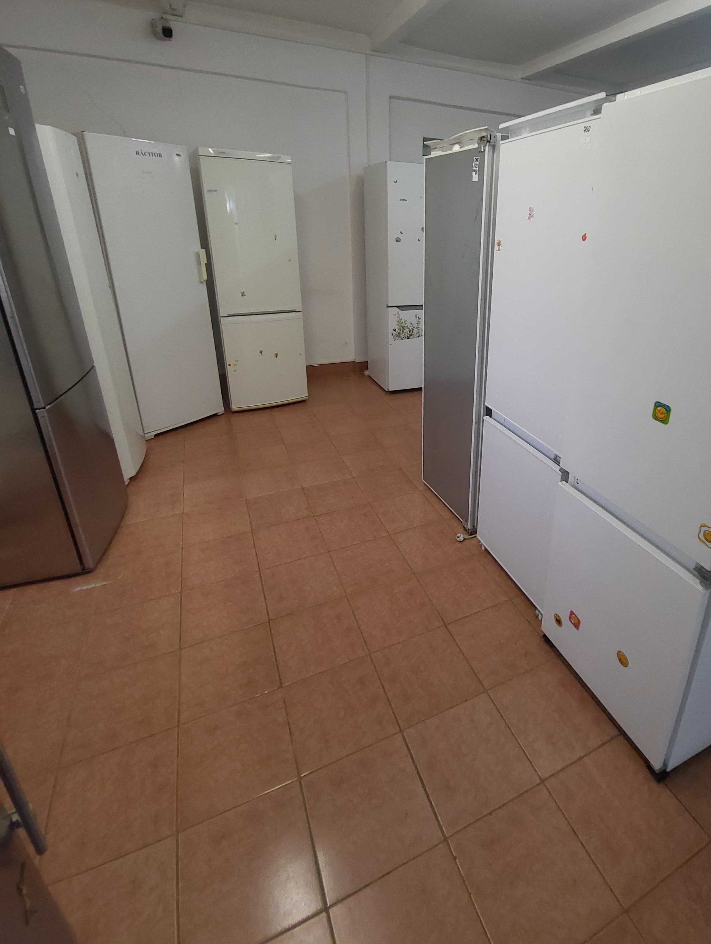 Side by Side - Electrolux, LG, Haier