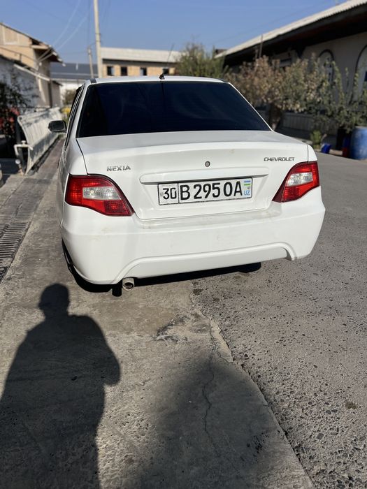 Nexia 2 sons gibrit sotiladi