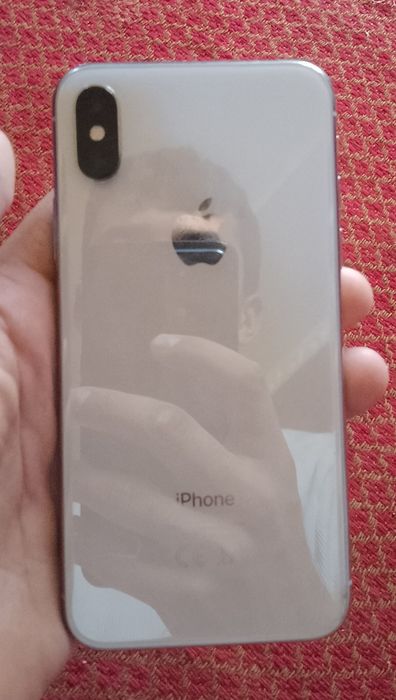 iPhone X 64GB — yaxshi holatda!

Telefon soz ishlaydi, holati chiroyli
