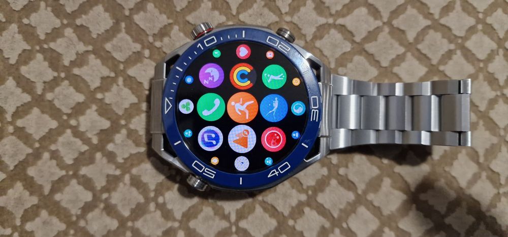 €Huawei watch Ultimate Blue impecabil la cutie full