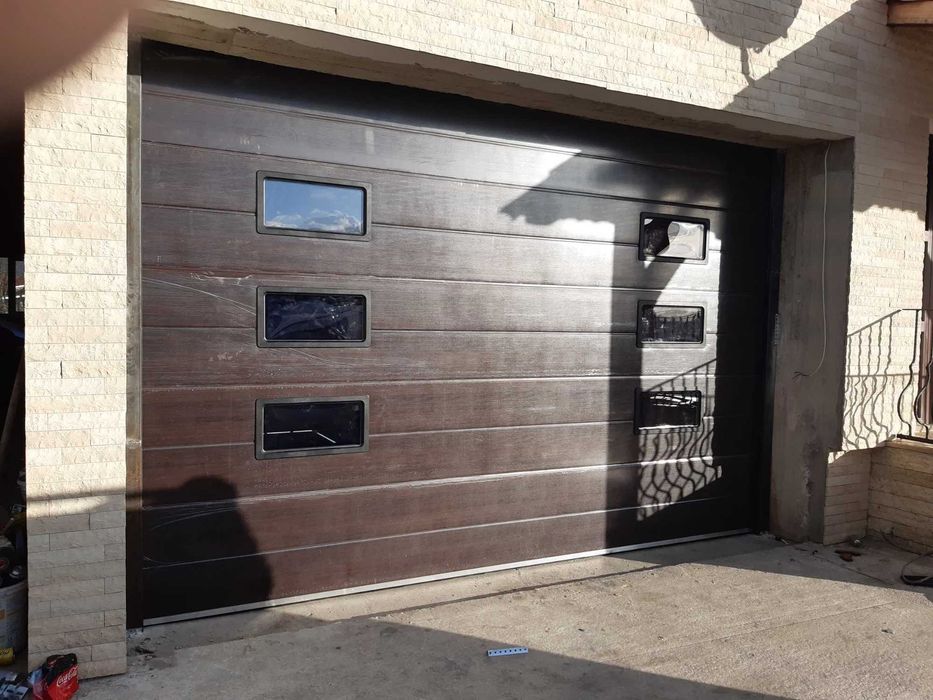 usi garaj de vanzare cu montaj in bailesti,usi garaj automate