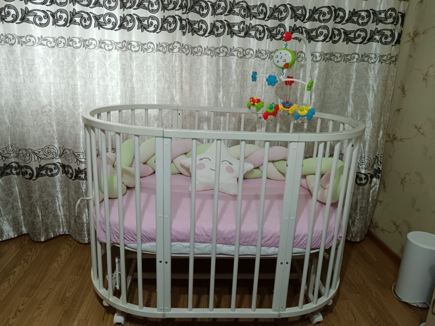 Продам детскую кроватку