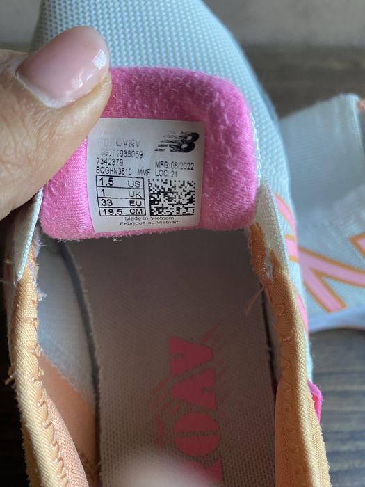 Маратонки Nike и New Balance