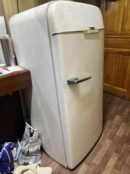 ЗИЛ Москва Холодильник