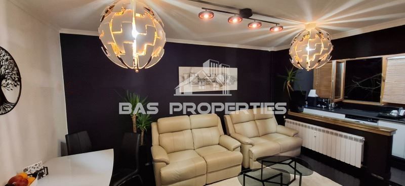 3-стаен в София-Овча Купел 2 площ 75