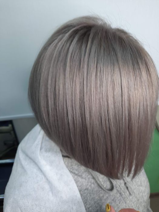 Стилист Колорист с большим опытом работы