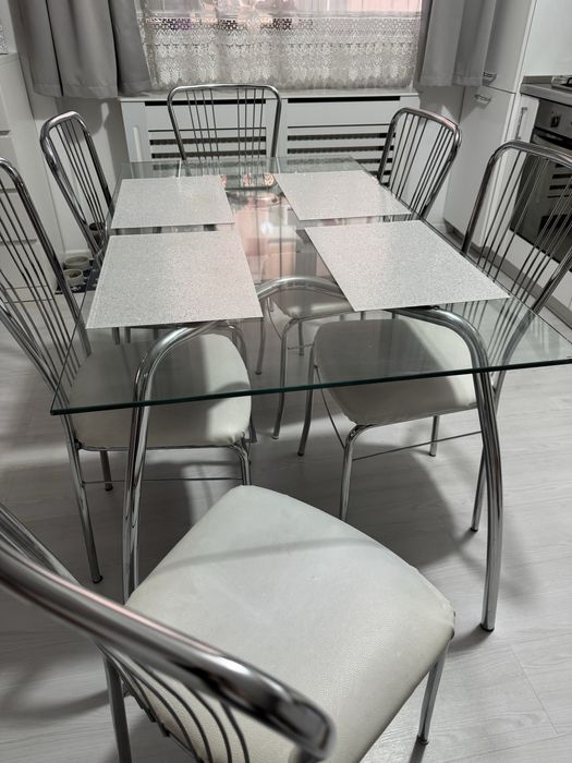 Vand masa din sticla + 6 scaune