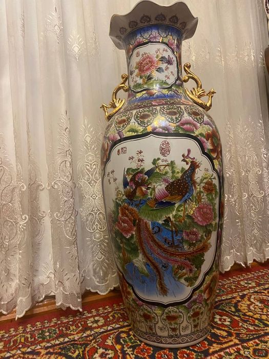 Продам декоративный ваза