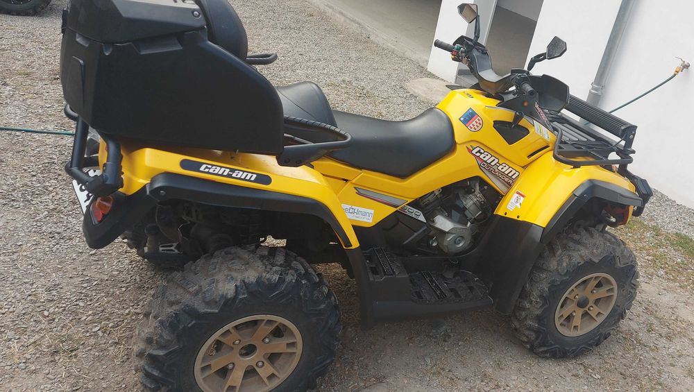 ATV Can Am Outlander 800 max