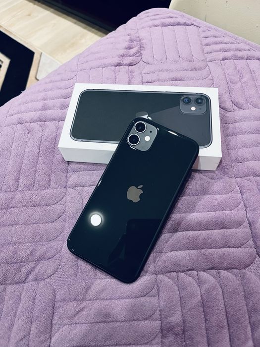 Продам IPhone 11 128 gb