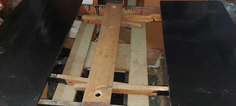 Трапезна маса,масив