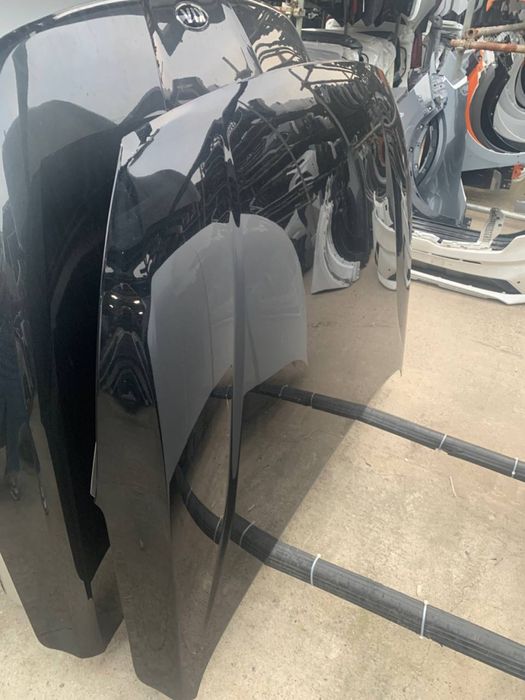 Капот на  KIA K7