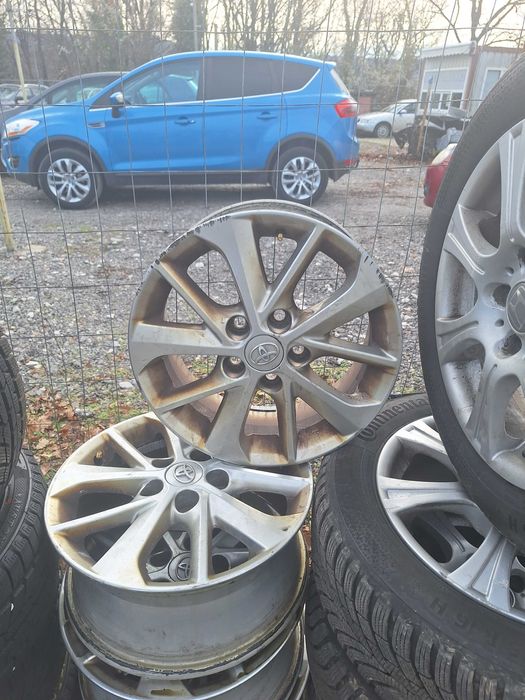 Алуминиеви джанти за Тойота Аурис