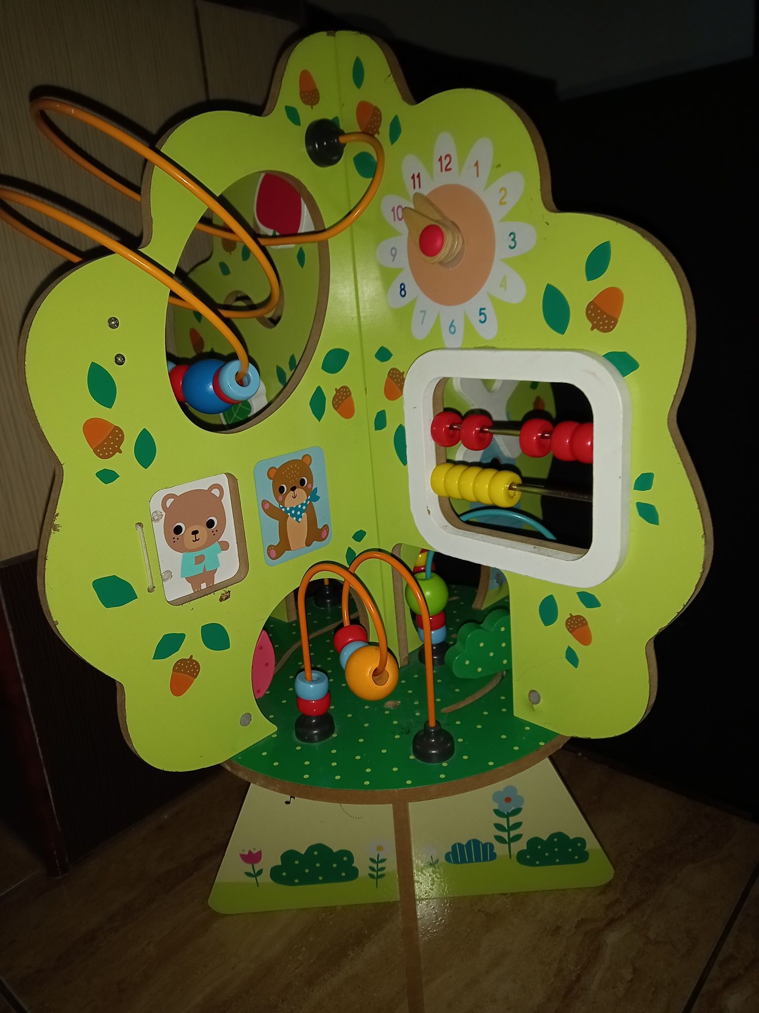 Jucărie copac de lemn interactiva