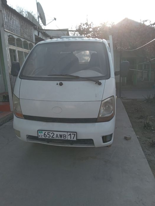 Срочно продается в хорошем состояни объем 2.5 дизель грузоподъёмность