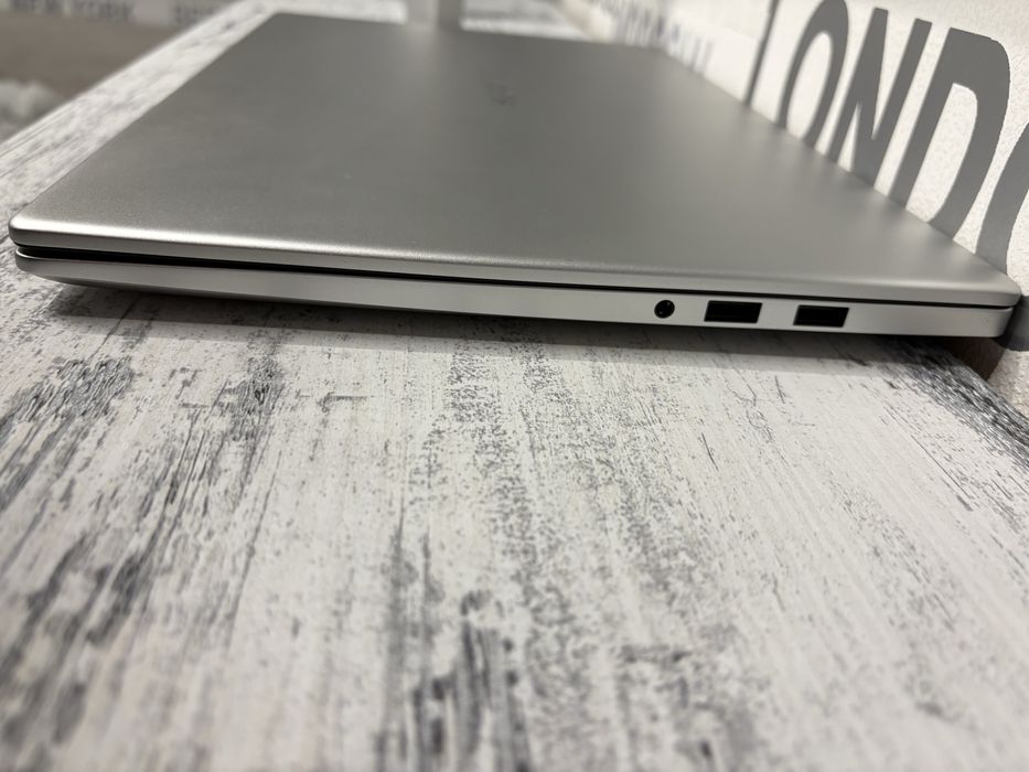 Лаптоп Huawei Matebook D15, 256gb, сив