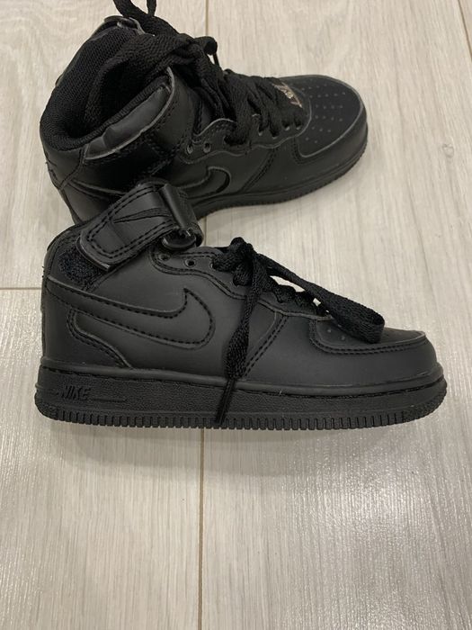 Nike air force детски обувки 28 номер