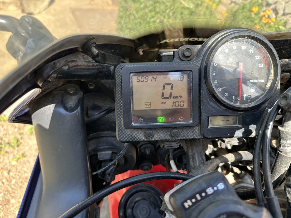 De vânzare: Honda CBR900RR – 51.000 km