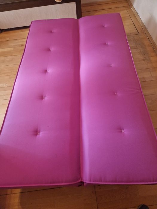 Canapea extensibila