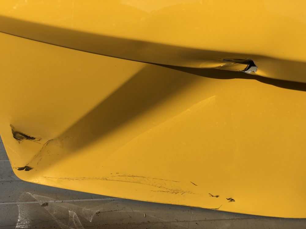 Bara spate + haion capota portbagaj Lamborghini Urus