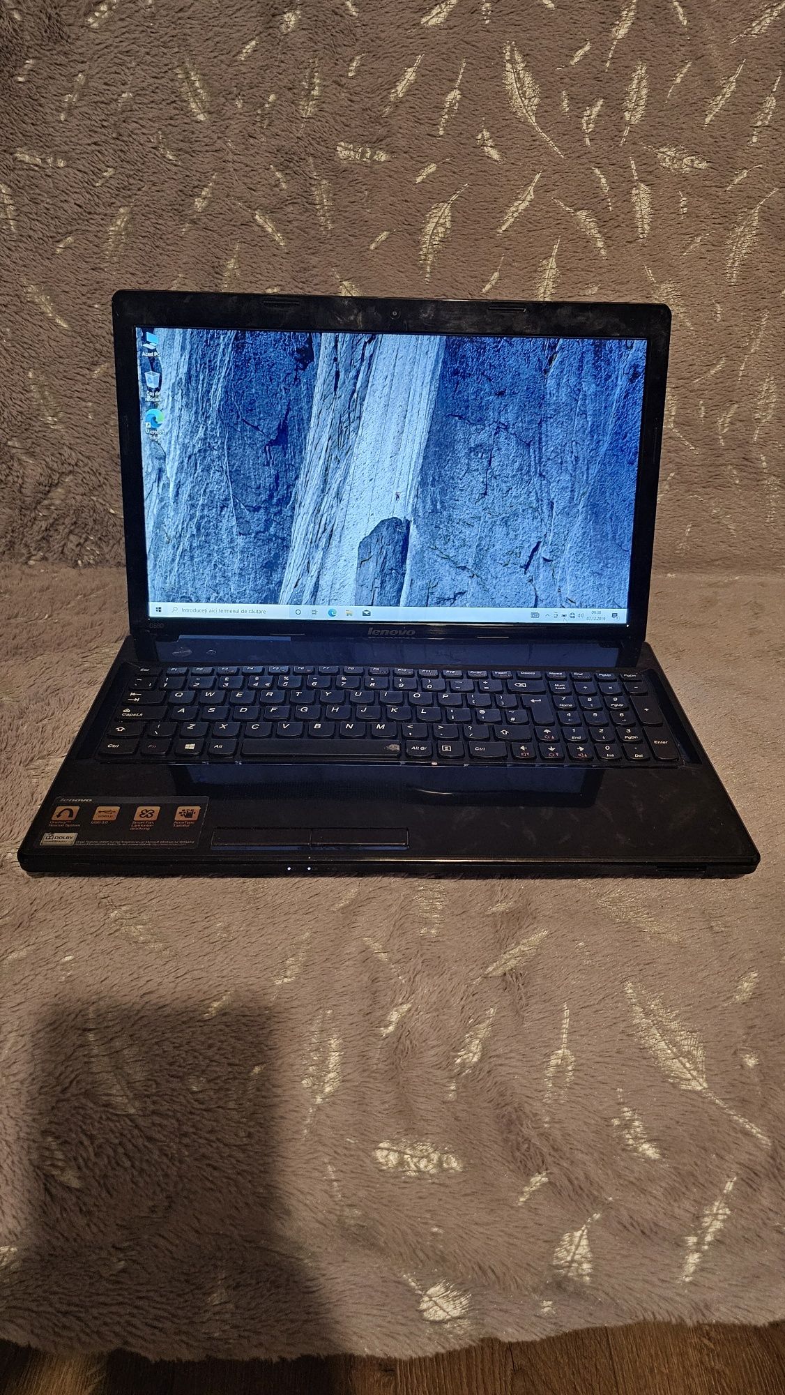 Laptop Lenovo i5/8gb ram/120gb ssd