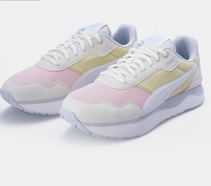 Дамски маратонки Puma R78 Voyage