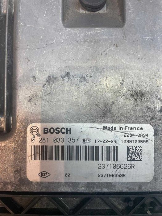 ECU Calculator motor Renault Trafic 1.6DCI 237108353R 0281033357