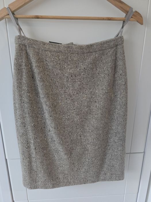 Costum lana (fusta si sacou) marime 38