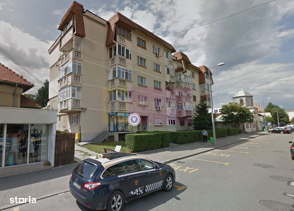 Apartament de vanzare cu 2 camere (cu vad comercial)