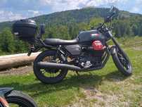 Moto Guzzi Carbon V7 2018